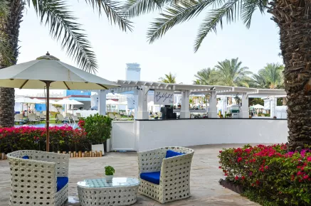 Территория Rixos The Palm Hotel & Suites